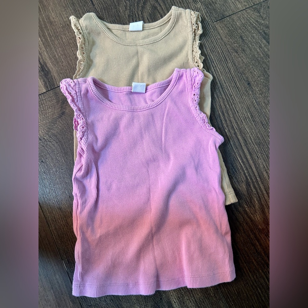 Baby Gap short sleeve set of two shirts. 2T khaki & lilac